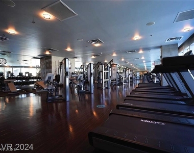 4471 Dean Martin Drive - Photo Thumbnail 26