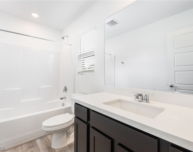 2112 Abraham Avenue - Photo Thumbnail 13