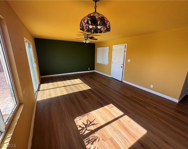 2720 Salt Lake Street - Photo Thumbnail 4