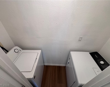 2720 Salt Lake Street - Photo Thumbnail 14
