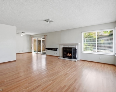 3971 Spring Leaf Drive - Photo Thumbnail 3
