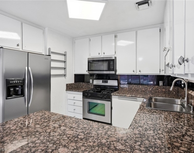 3971 Spring Leaf Drive - Photo Thumbnail 4