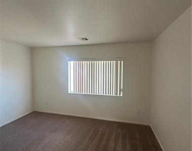 478 Painted Sage Court - Photo Thumbnail 23
