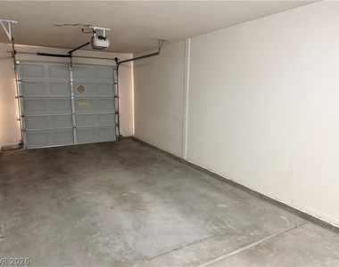 2050 W Warm Springs Road - Photo Thumbnail 3