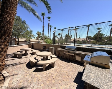 2050 W Warm Springs Road - Photo Thumbnail 27