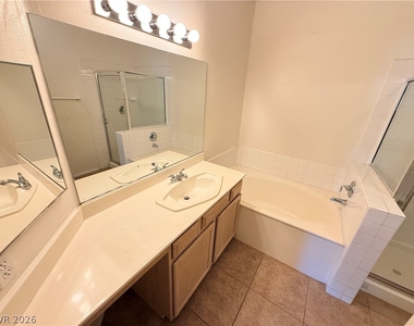 2050 W Warm Springs Road - Photo Thumbnail 23