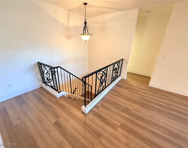2050 W Warm Springs Road - Photo Thumbnail 12