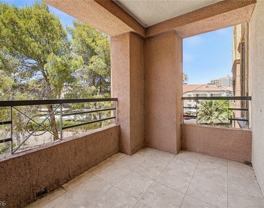 260 E Flamingo Road - Photo Thumbnail 19