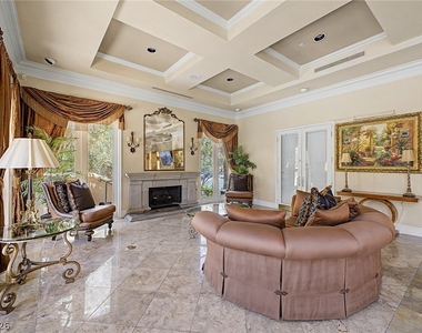 260 E Flamingo Road - Photo Thumbnail 30