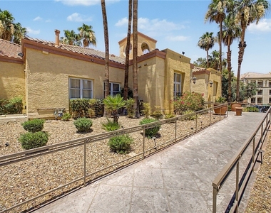260 E Flamingo Road - Photo Thumbnail 26
