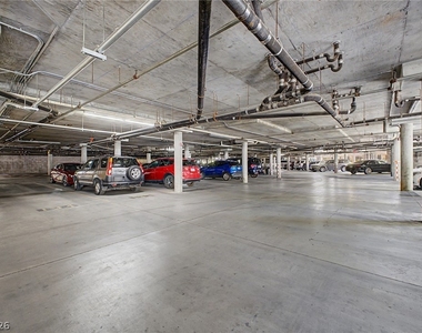 260 E Flamingo Road - Photo Thumbnail 21