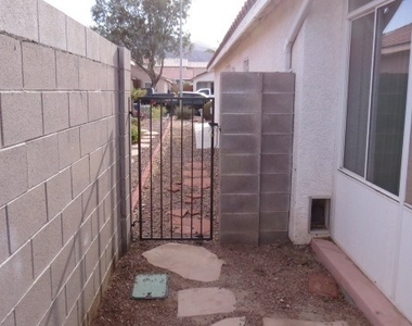 3640 Walnut Wood Street - Photo Thumbnail 18