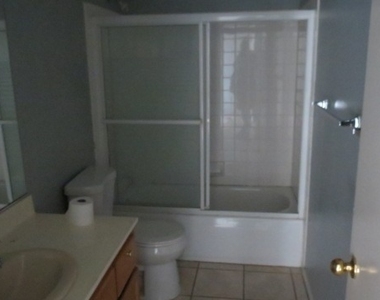 3640 Walnut Wood Street - Photo Thumbnail 12