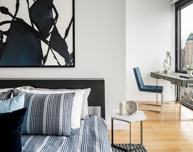 606 West 57th Street - Photo Thumbnail 6