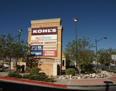 6955 N Durango Drive - Photo Thumbnail 23