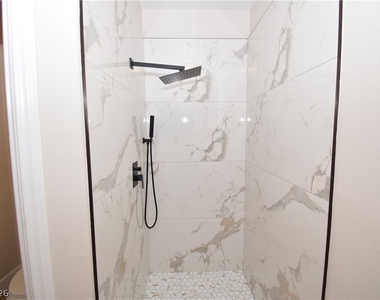 3059 Evening Wind Street - Photo Thumbnail 23