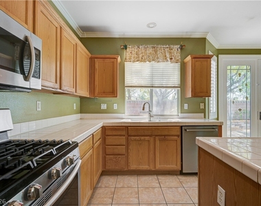 3412 Mountain Park Street - Photo Thumbnail 18