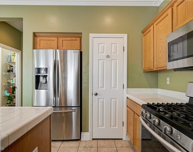3412 Mountain Park Street - Photo Thumbnail 17