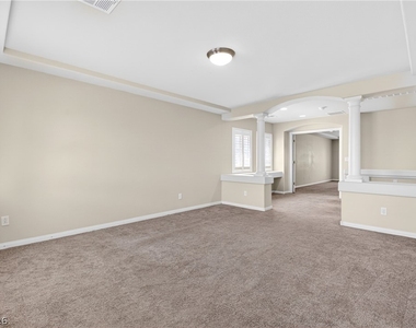 9735 Panther Hollow Street - Photo Thumbnail 20