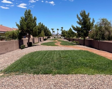 2761 Dunstan Way - Photo Thumbnail 21