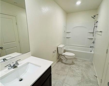 1003 Brilliant Meadow Avenue - Photo Thumbnail 18