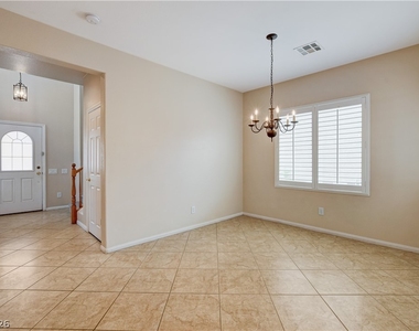 10474 Howling Coyote Avenue - Photo Thumbnail 11