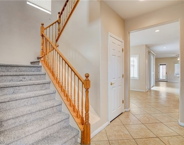 10474 Howling Coyote Avenue - Photo Thumbnail 5