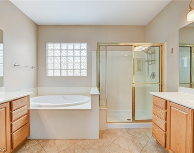 10474 Howling Coyote Avenue - Photo Thumbnail 44