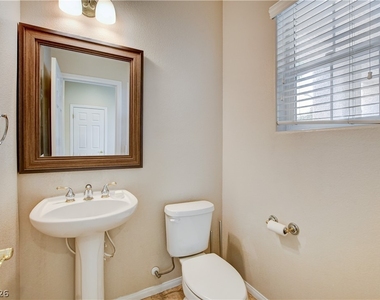 10474 Howling Coyote Avenue - Photo Thumbnail 8