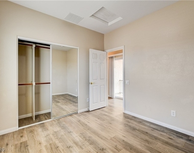 10474 Howling Coyote Avenue - Photo Thumbnail 37