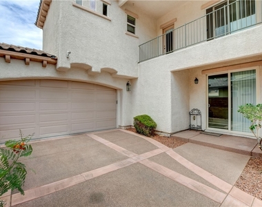 10474 Howling Coyote Avenue - Photo Thumbnail 3