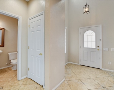 10474 Howling Coyote Avenue - Photo Thumbnail 6