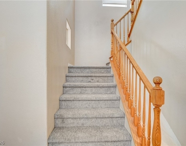 10474 Howling Coyote Avenue - Photo Thumbnail 24