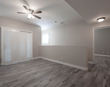9050 W Warm Springs Road - Photo Thumbnail 9