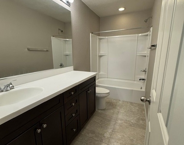 10558 Siesta Key Street - Photo Thumbnail 10