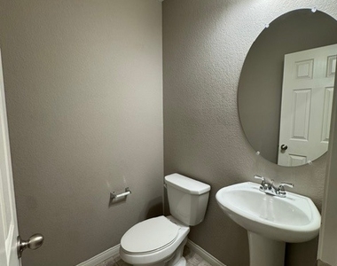 10558 Siesta Key Street - Photo Thumbnail 8