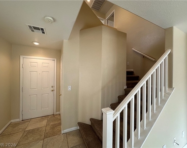 840 Percy Arms Street - Photo Thumbnail 13