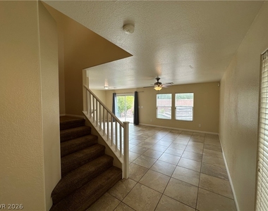 840 Percy Arms Street - Photo Thumbnail 4