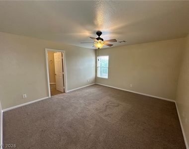 840 Percy Arms Street - Photo Thumbnail 16