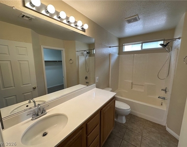 840 Percy Arms Street - Photo Thumbnail 18