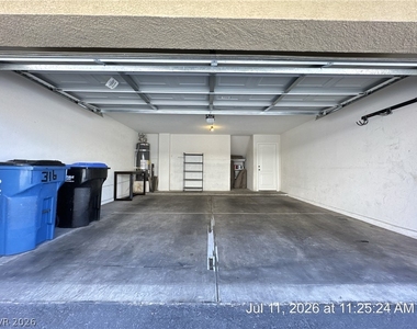 316 Fountain Crossing Lane - Photo Thumbnail 24