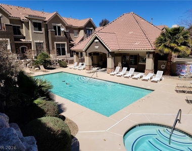 316 Fountain Crossing Lane - Photo Thumbnail 34