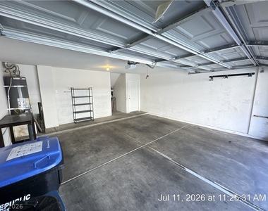 316 Fountain Crossing Lane - Photo Thumbnail 25