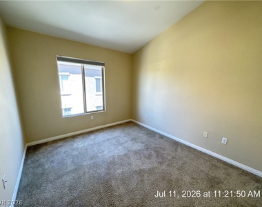 316 Fountain Crossing Lane - Photo Thumbnail 15