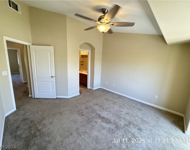 316 Fountain Crossing Lane - Photo Thumbnail 13