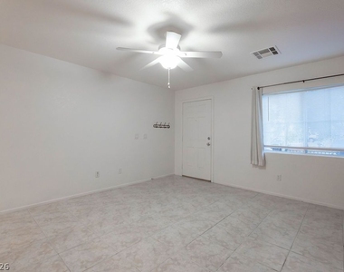 10380 Commanche Moon Avenue - Photo Thumbnail 3