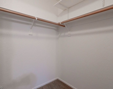10380 Commanche Moon Avenue - Photo Thumbnail 27