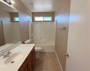 4824 Milorie Court - Photo Thumbnail 20