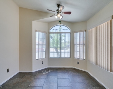 8168 W Gilmore Avenue - Photo Thumbnail 16