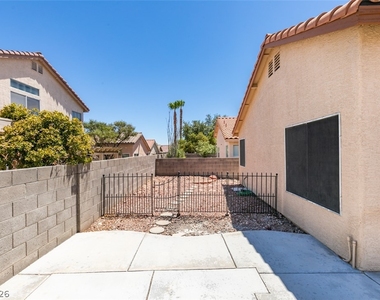 8168 W Gilmore Avenue - Photo Thumbnail 36